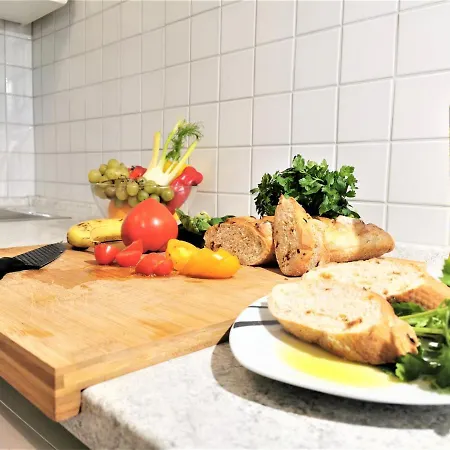 Ferienhaeuschen Kuestenwald Bei Warnemuende, Eigener Garten, Terrasse Mit Strandkorb, 400m Zum 펜션 디에트리히사겐